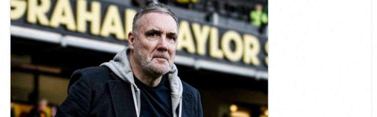 半岛·体育-记者：勒沃库森等多家俱乐部关注曼联门将球探科顿