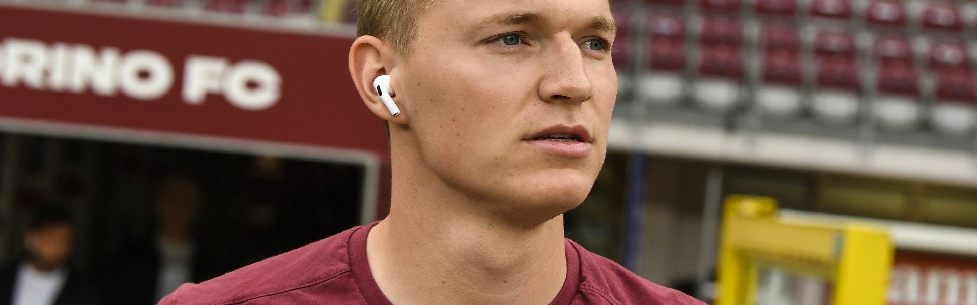 半岛·体育-罗马诺：和都灵解约后，26岁中卫舒尔斯今夏将寻找新东家