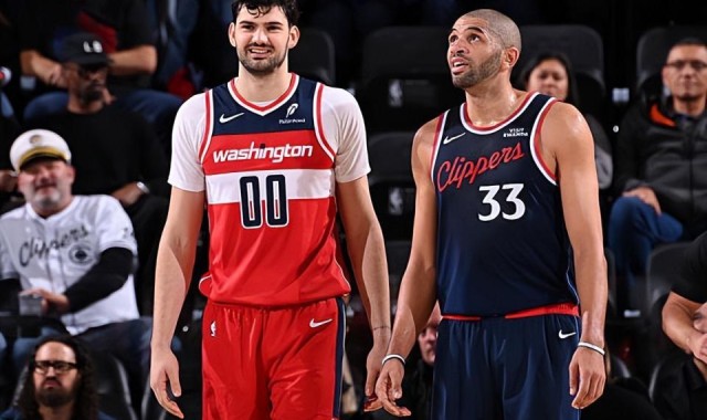 半岛体育官网-攻防两端都有输出，合理使用的话快船锋线老将还是能起到这样的？