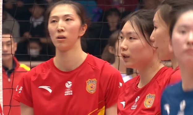 女排队员：张籽萱二传第一，吴梦洁断层领先，副攻人多但接应无人|庄宇珊|龚翔宇|唐欣|李盈莹|倪非凡_新浪体育_新浪新闻