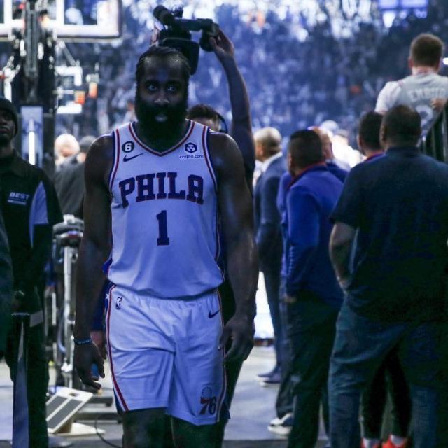 1697598935316095561.jpg a5200b89ly1hiz03f42tij20jg0jgmzc.jpg